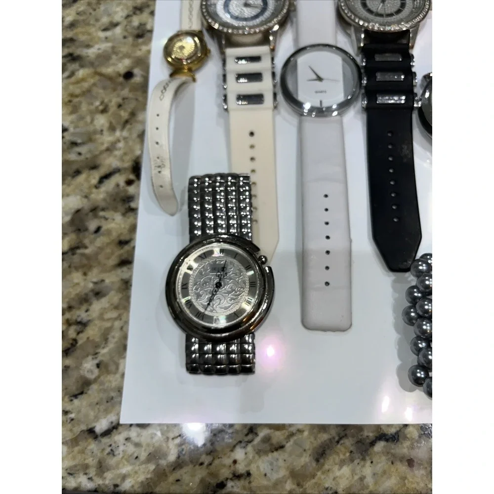 Watches Lot of 10 Women's‎ used Need Batteries